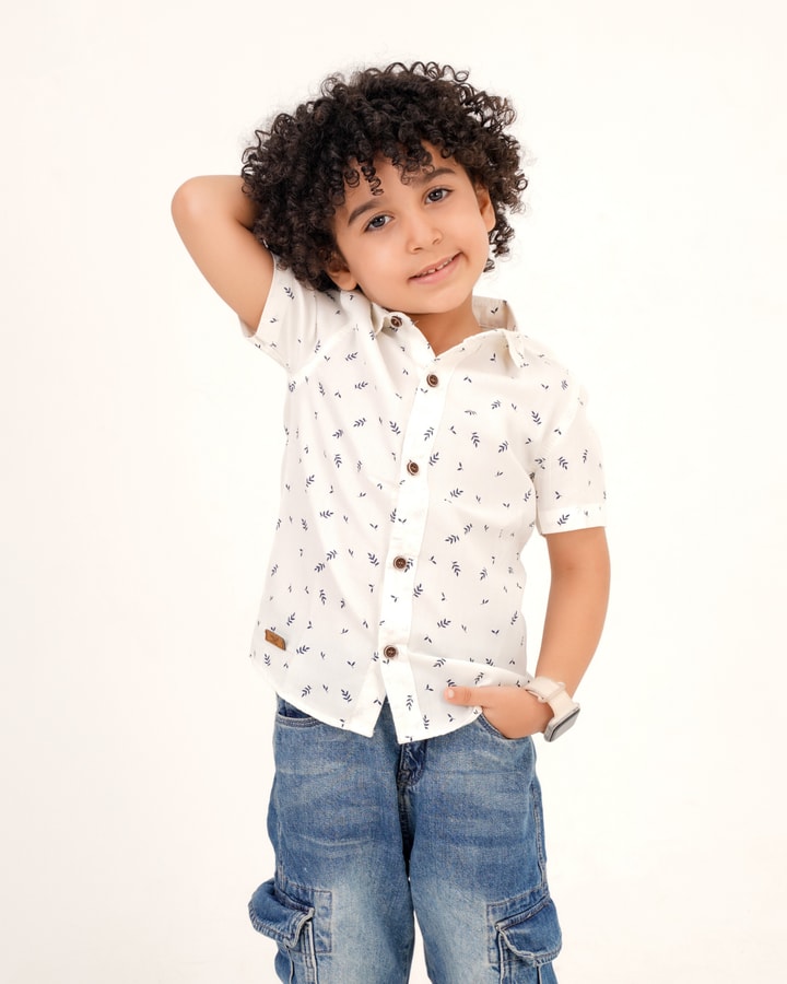White boys' shirt